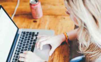 راهنمای گام به گام متناسب نگه داشتن وب سایت وب سایت خود را متناسب نگه داریم