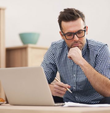 با محتوای قدیمی وب سایت چه باید کرد – بازنویسی یا حذف محتوای قدیمی